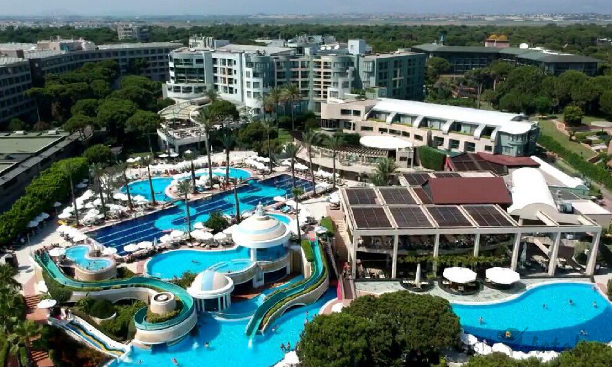 Limak Atlantis 7 Nights 6 x Golf 1 x Sultan , 1 x Pasha, 2 x Cullinan Links, 1 x Faldo, 1 x Lykia Links