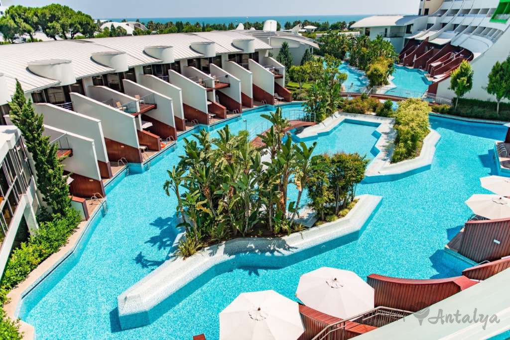 Cornelia Diamond Golf Resort