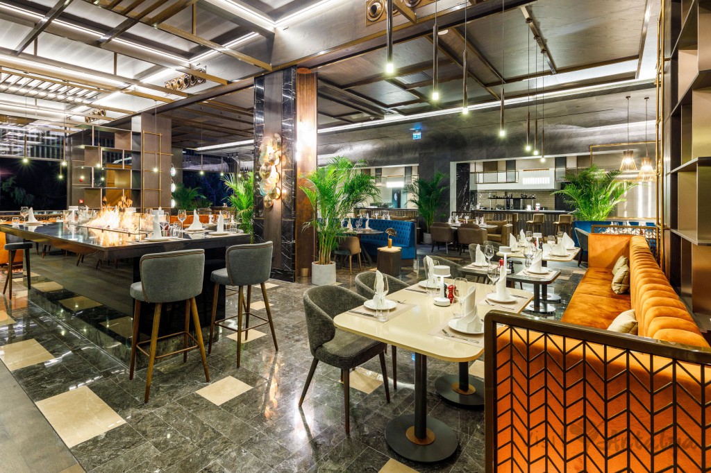 Kempinski Hotel The Dome