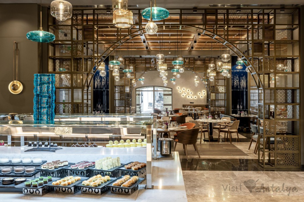 Kempinski Hotel The Dome