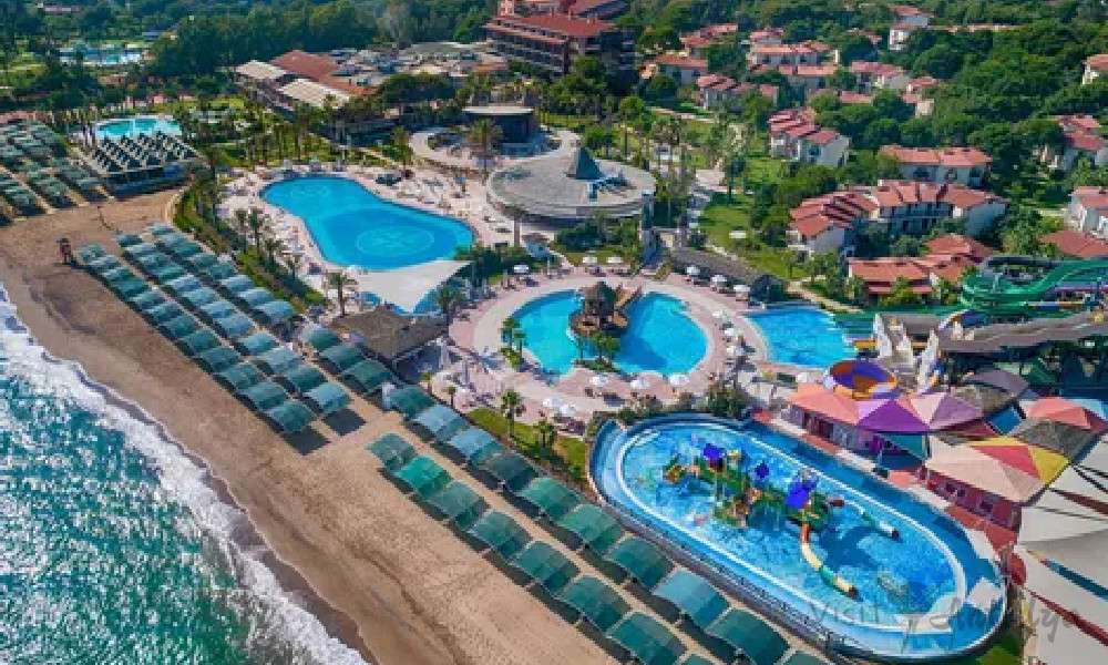 Papillon Belvil Resort