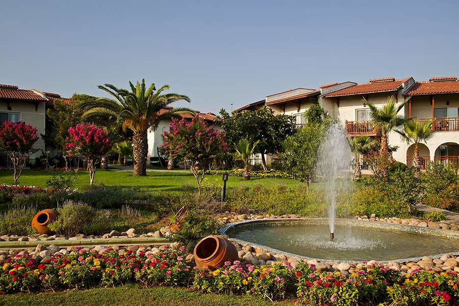 Papillon Belvil Resort